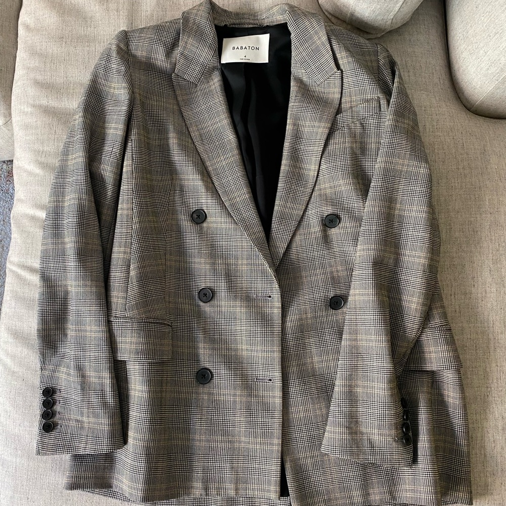 Aritzia Babaton plaid Department Blazer